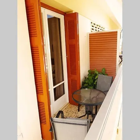 Ellis , Amperia , Crete Daire Hanya